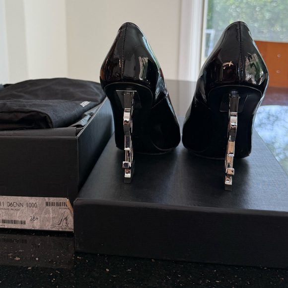 OPYUM Point Toe PUMPS IN PATENT LEATHER - Picture 6 of 6